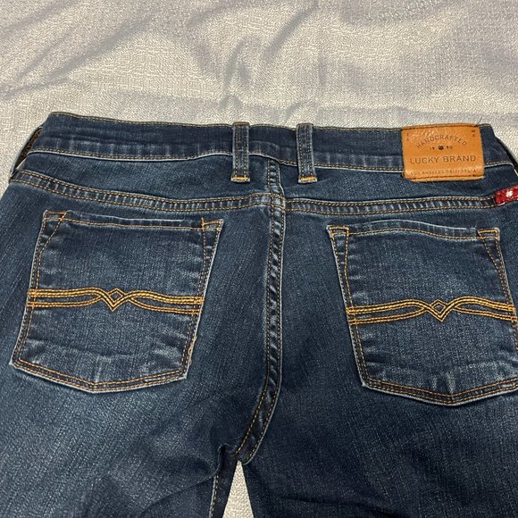 Women's Lucky Jeans Medium Wash Charlie Skinny Distressed Ankle Size 0/25 - Picture 5 of 7